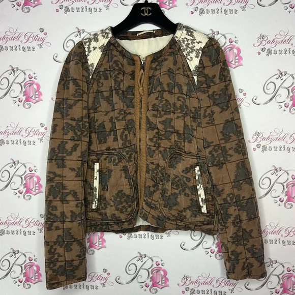 Wilfred Aritzia jacket coat quilted brown lace pattern elbow patches luxe boho